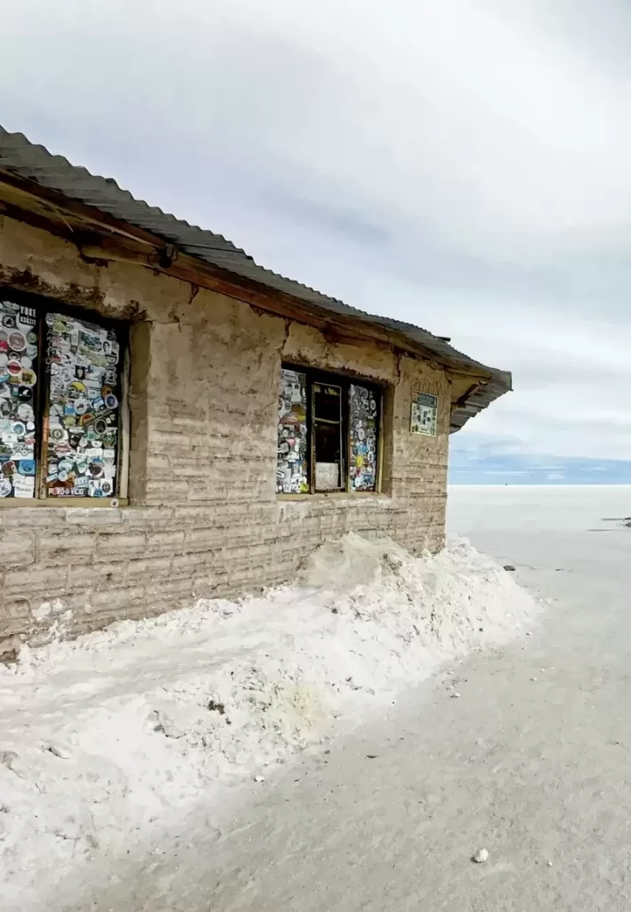 hotel de sal, museo playa blanca, salar de uyuni, bolivia